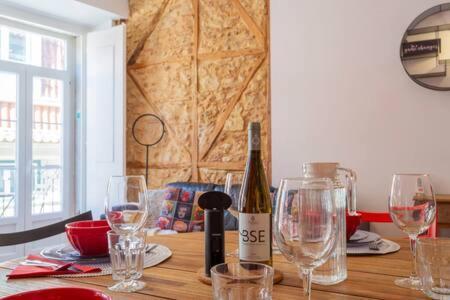 Old Town Chiado Balcony Aircon By Ld Apartments Lisboa Exterior foto